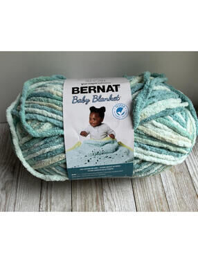 Bernat  Baby Blanket 10.5 oz  220 yds. Polyester Yarn 1 skein Baby Blue-Green